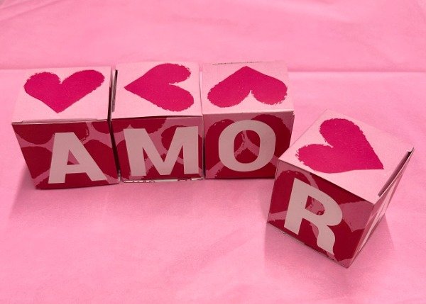 Producto - CUBO 6 CM - AMOR -COD.1619   medida 6x6x6