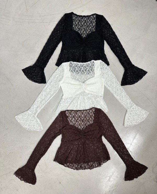 Producto - REMERA ENCAJE PECHO FRUNCE