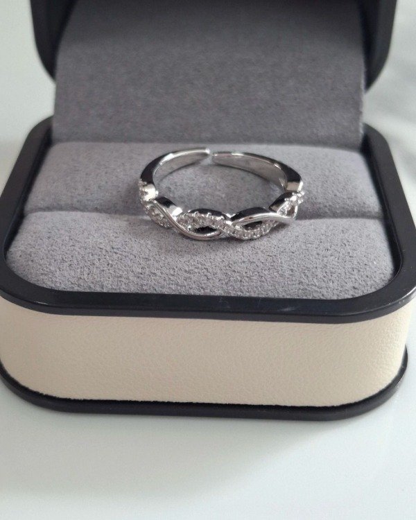 Producto - Anillo Juli Plateado
