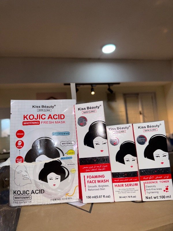 Producto - Línea kiss beauty con ácido kojico