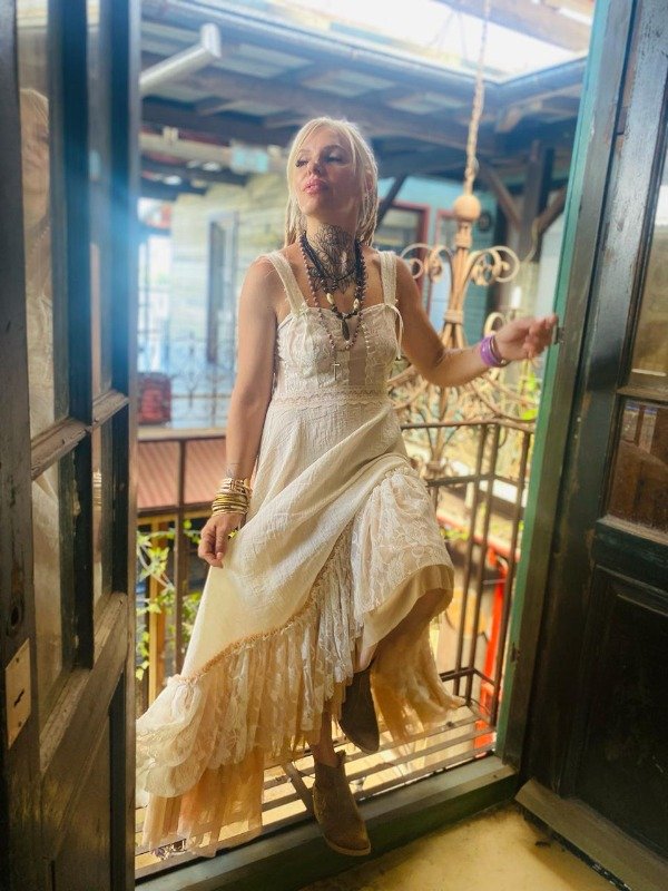 Producto - VESTIDO  YIDU