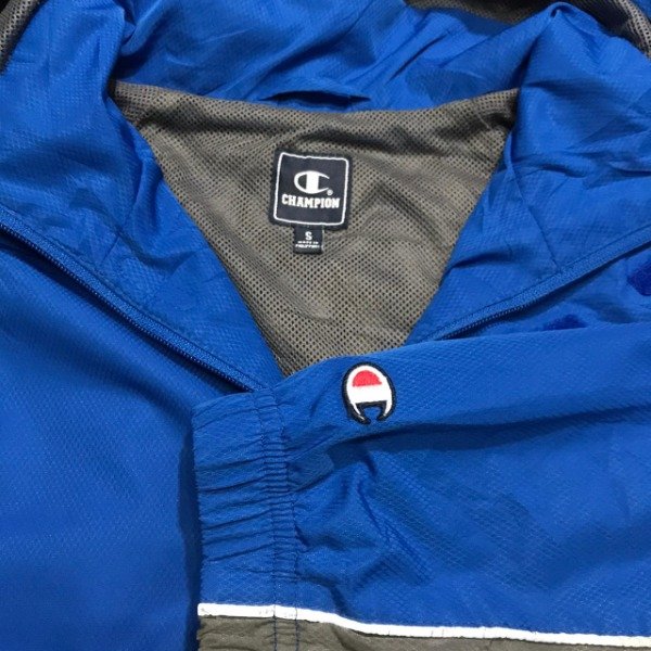 Producto - Anorak Champion