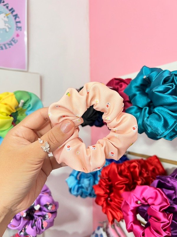 Producto - SCRUNCHIE CONEJITO CUTE