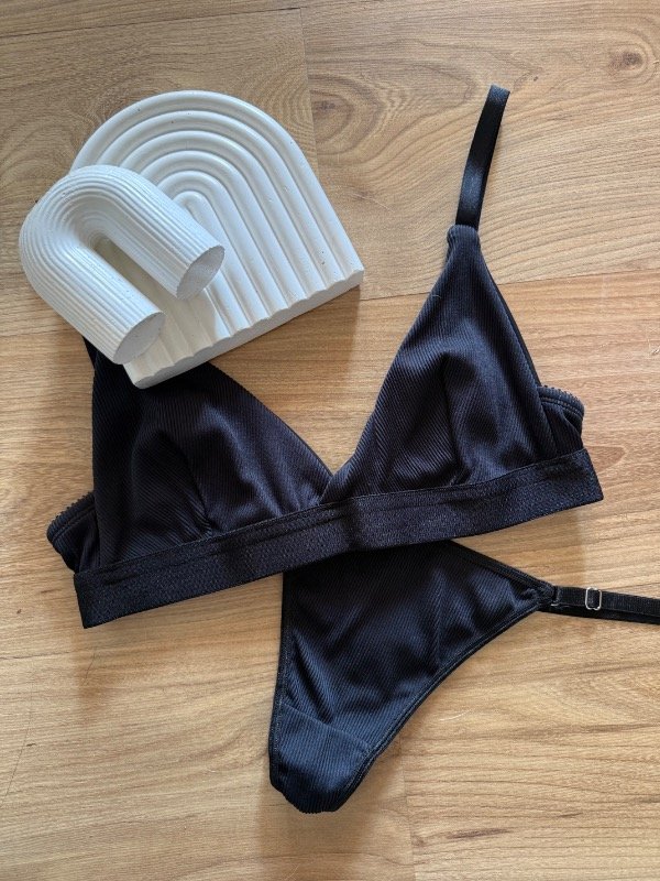 Producto - Conjunto 2140 negro