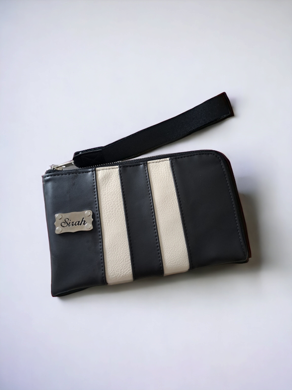 Producto - Billetera LIRIO  natural y negra