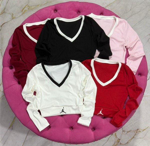 Producto - LINEA ÁMBAR Camisetas JD escote V