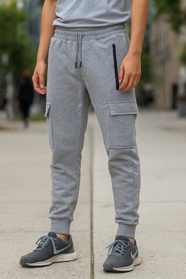 Producto - LINEA DOLCE HOMBRE Jogger Cargo friza