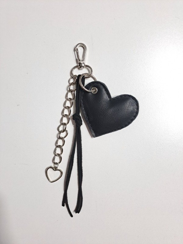 Producto - Charm corazon negro 2 - 0