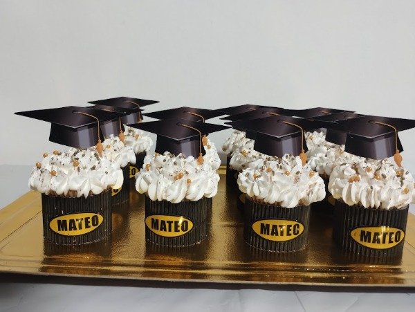 Producto - cupcakes birrete x docena para graduados