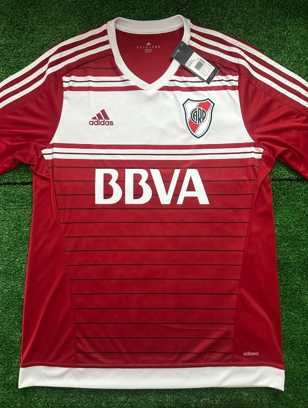 Producto - OUTLET #19 [ROJA ADIZERO TEMP. 16/17 (XL)