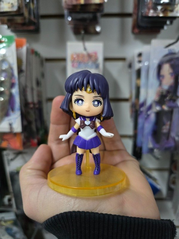 Producto - Figura Sailor Saturn base amarilla