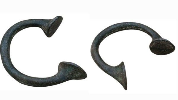 Producto - Manilla Comercial Okpoho (Trata de Esclavos) Proto-moneda (S.XVII-XIX) Escasa - 1