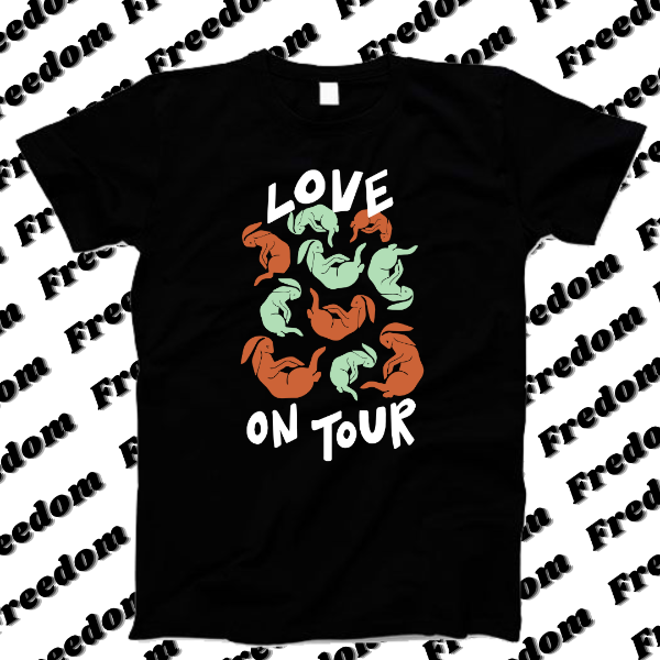 Remera LOVE ON TOUR - dtf