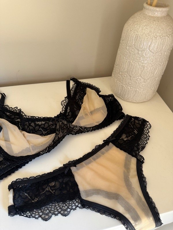 Producto - Conjunto Lola nude con negro -Ed. limitada-