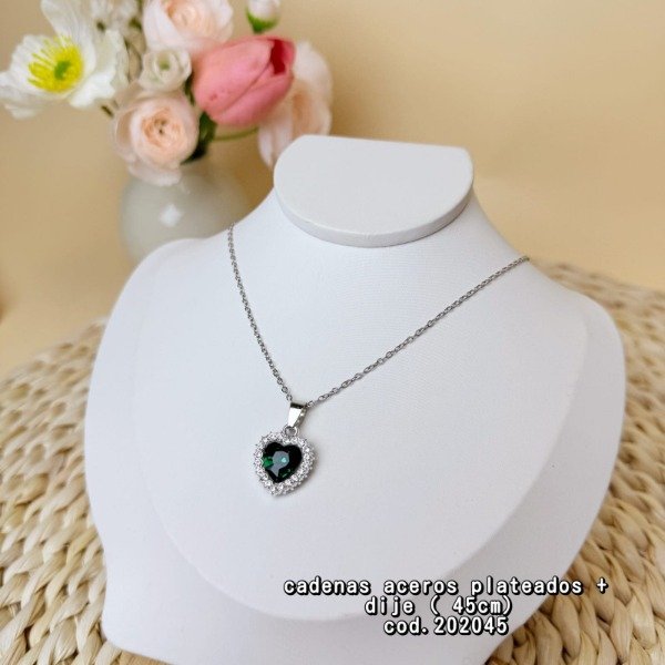 Producto - Collar con Dije de Corazon (Colores Surtidos) DB