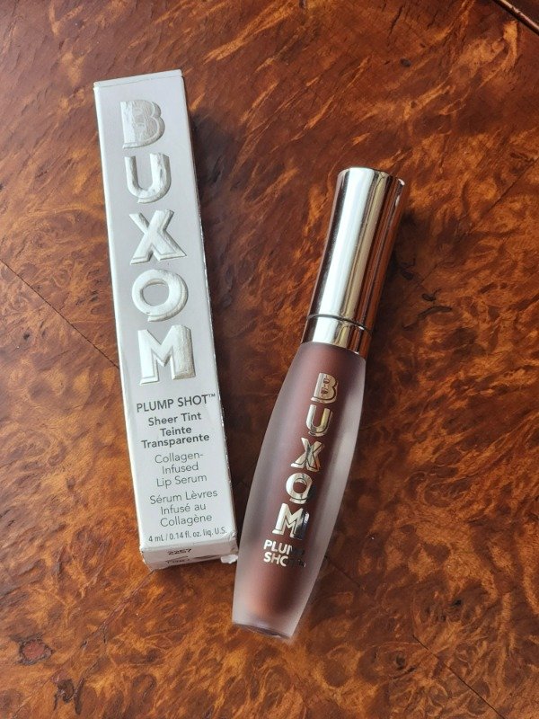 Producto - Labial gloss BUXOM