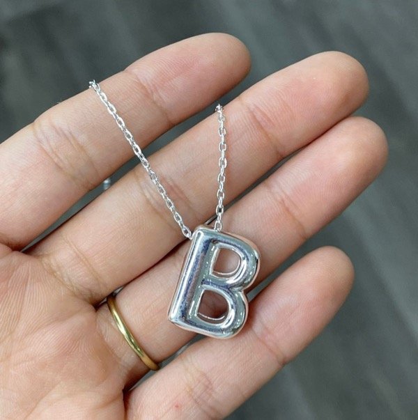 Producto - AB cadena con inicial inflada B