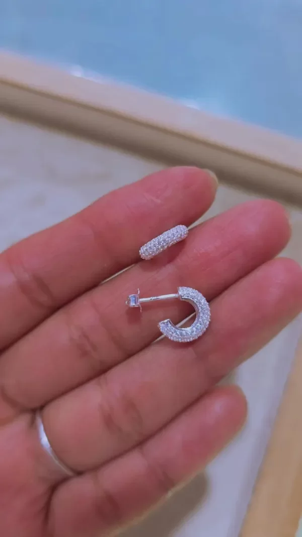 Producto - Aros semi argollas con zirconia PL