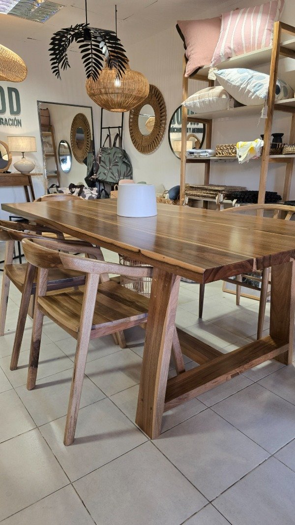 Producto - Mesa comedor Isabella