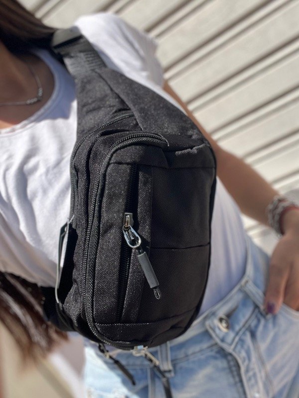 Producto - Riñonera negra lisa bv
