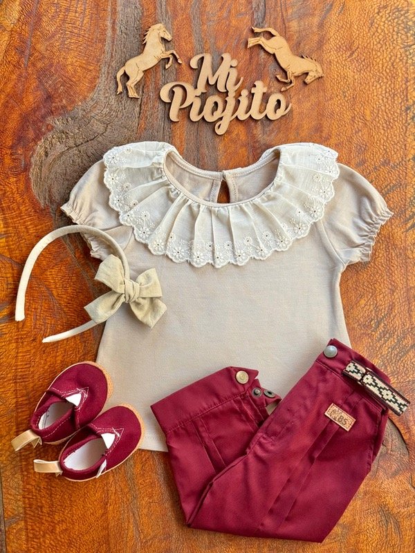 Producto - Remera Beige Beba Cuello Broderie - 3