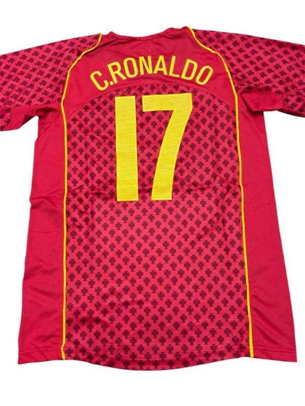 Producto - Portugal local 04/05 - 17 Ronaldo - 2