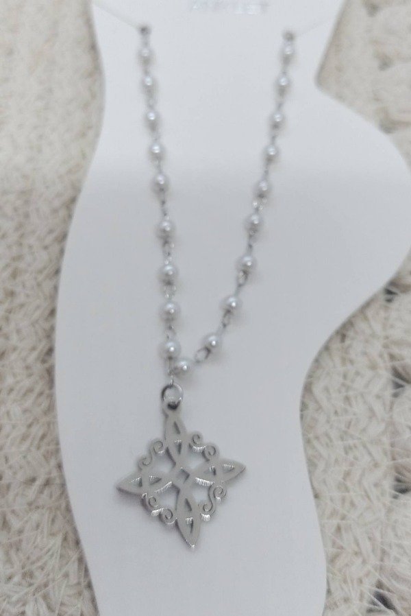 Producto - Perlas con nudo de bruja