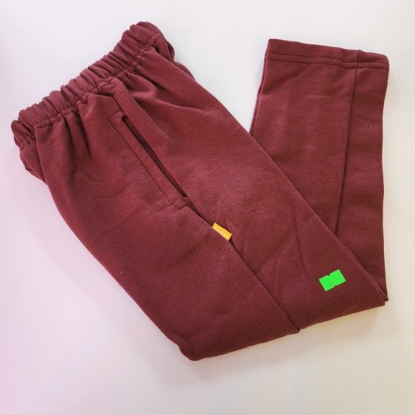 Producto - PANTALON RECTO ESCOLAR BORDO