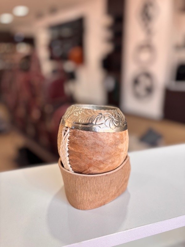 Producto - TORPEDO CRIOLLO CUERO CRUDO VIROLA ALPACA CINCELADA EN LACRE EXCLUSIVO