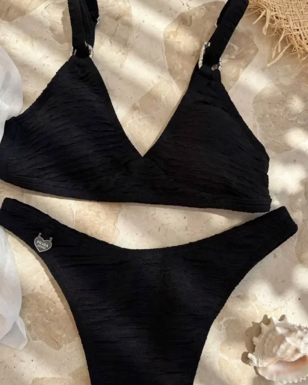 Producto - Bikini con top y less clásica negra - Art Helena - 2