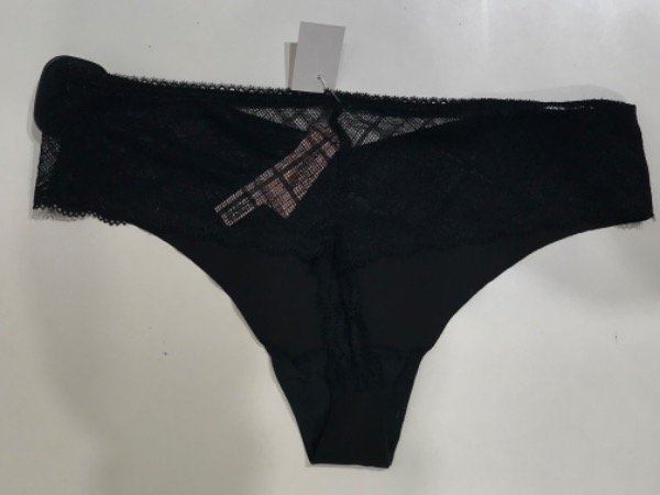 Producto - Bombacha VICTORIA'S SECRET negra c/encaje NUEVA c/etiqueta Talle L- PRECIO: 40X - 2