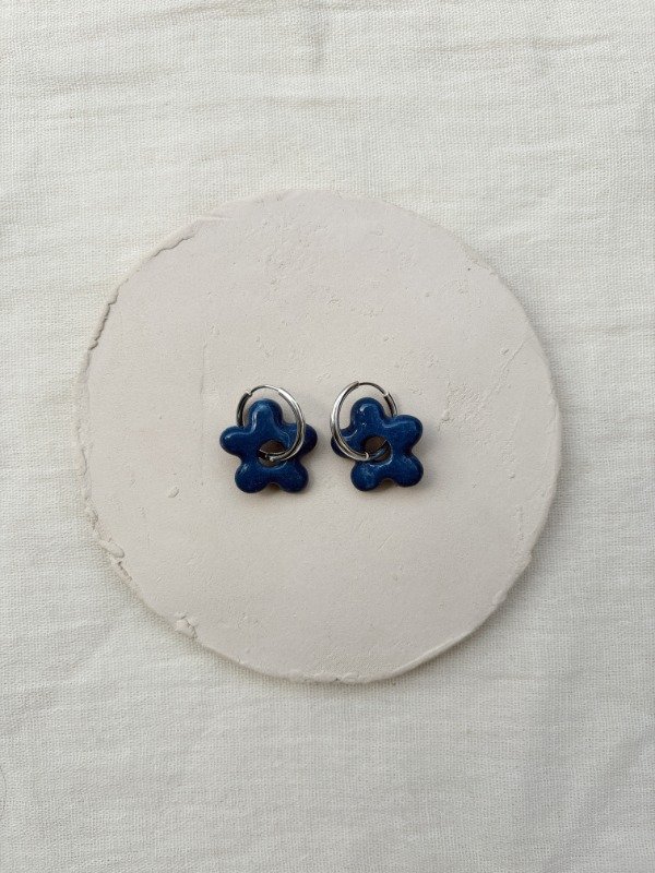 Producto - FLOR GRANDE AZUL MARINO