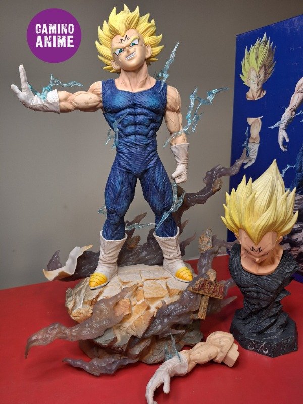 Producto - VEGETA 32CM DE ALTURA CON CABEZA Y BRAZO INTERCAMBIABLE (3834)