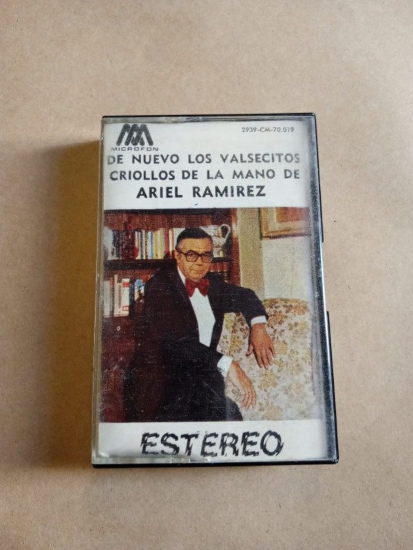 Producto - De nuevo los valsecitos criollos - Ariel Ramírez - Microfón 1979