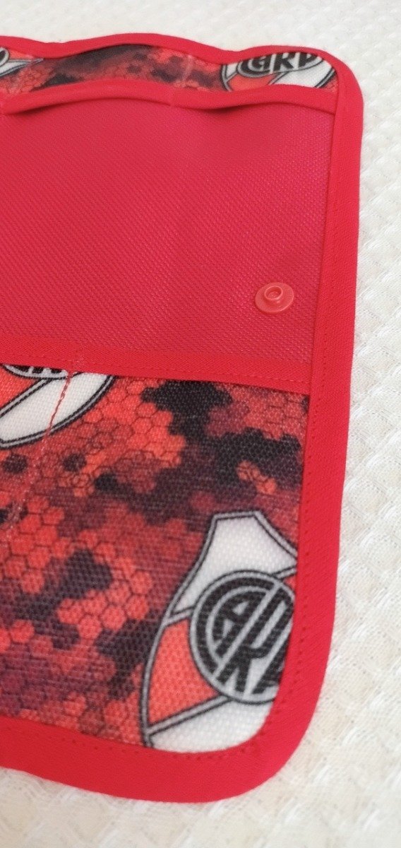 Producto - PORTA CUBIERTOS RIVER CON ROJO - 6