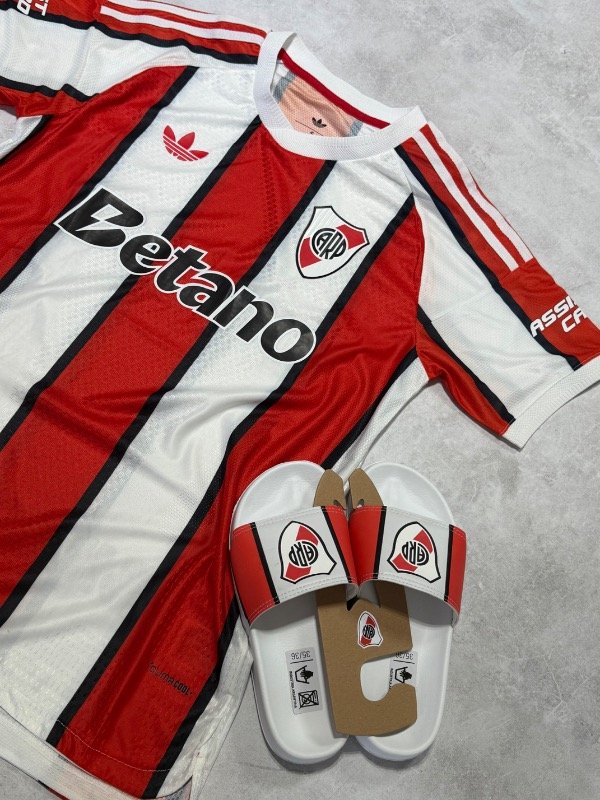 Producto - CAMISETA IMPORTADA VERSIÓN JUGADOR + OJOTAS - COMBO TRICOLOR - 0