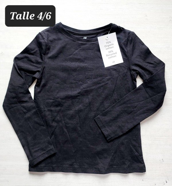 Producto - Remera manga larga HyM talle 4/6 negro