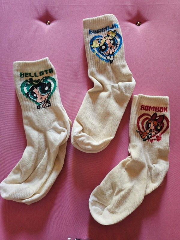 Producto - Medias Chicas super poderosas DEPORTIVAS