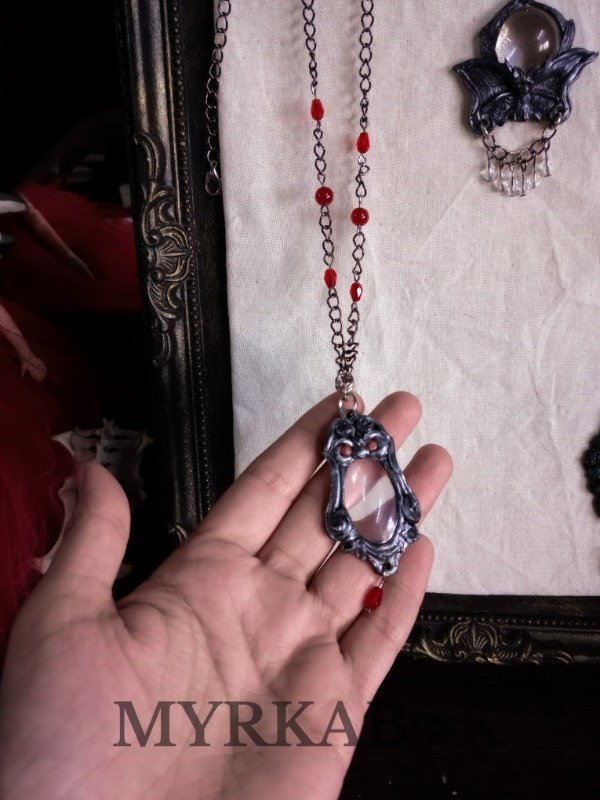 Producto - Gargoyle Collar Lupa - 1