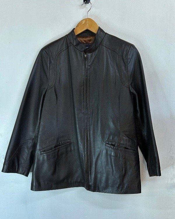 Producto - CAMPERA BLACK RAVEN