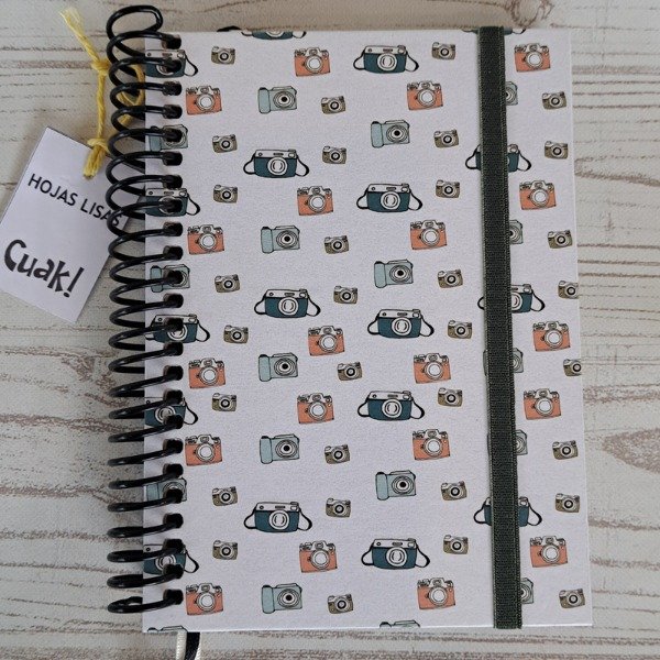 Producto - Cuaderno A6 espiral Cámaras Liso
