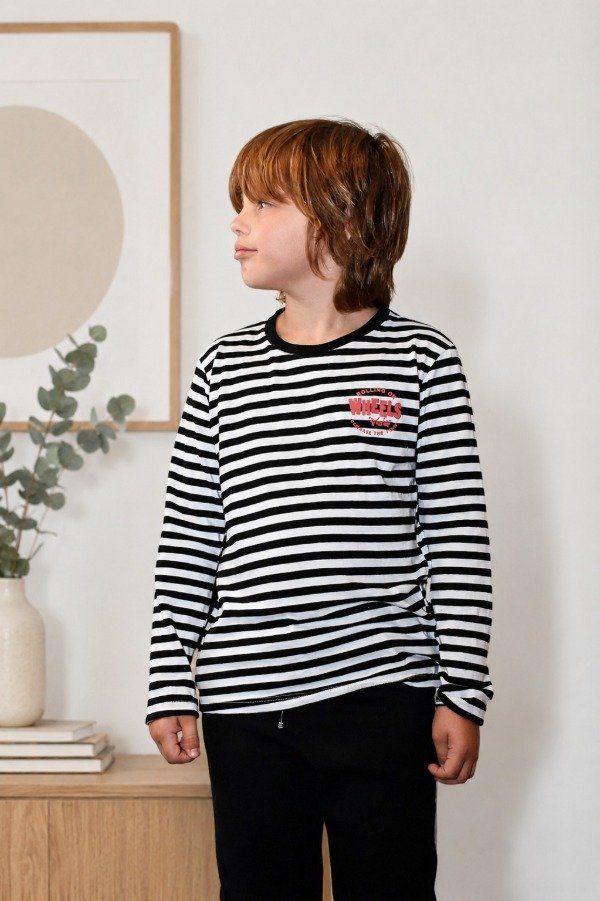 Producto - Remera Urban Teens (RM42)