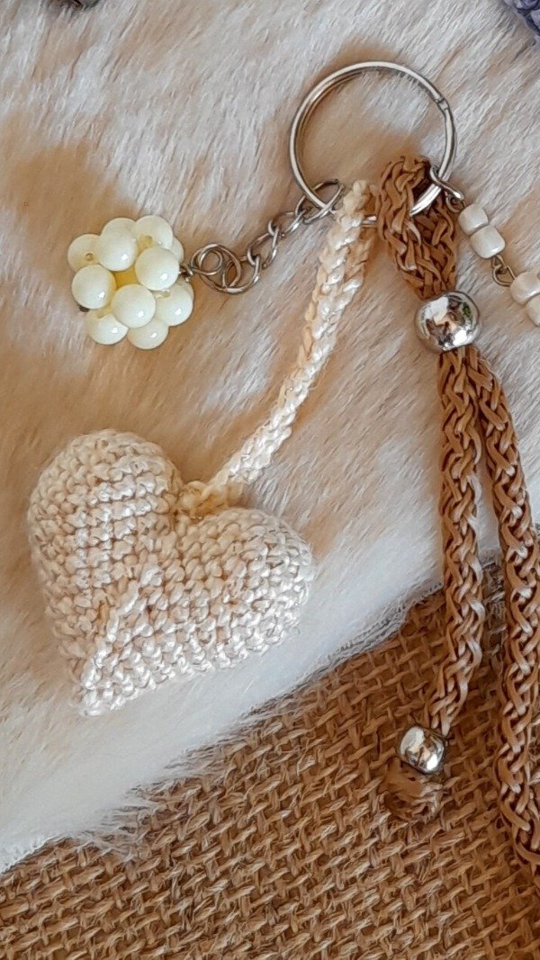Producto - Corazón Decorado en Vainilla Antiguo
