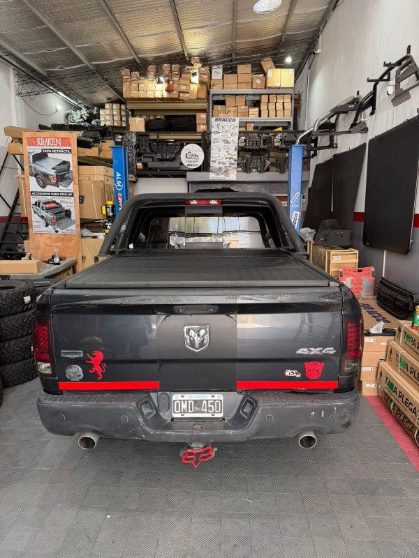 Producto - Tapa plegable y deslizable Kraken Ram 2014-2024