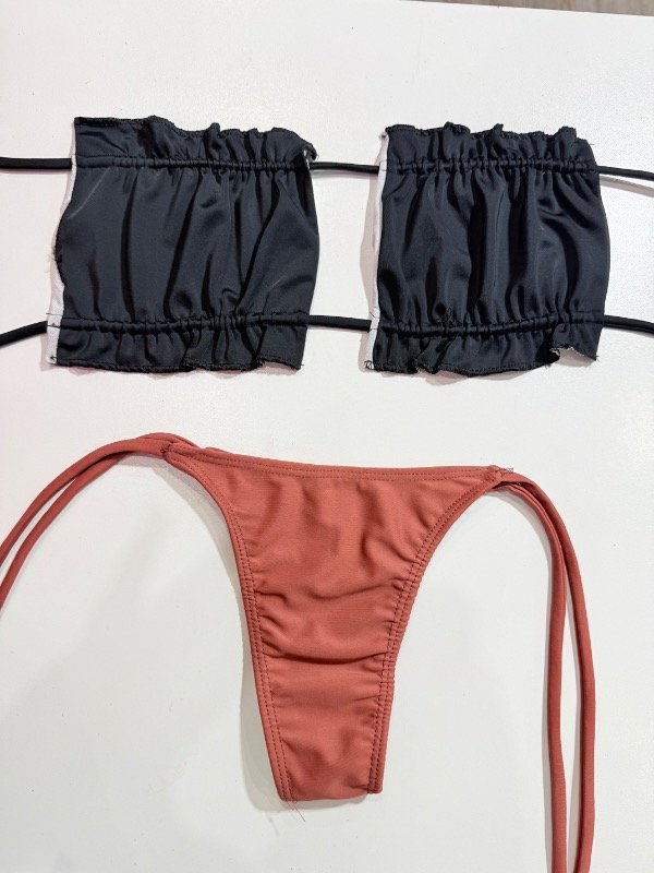 Producto - Bikini negra y marrón t90