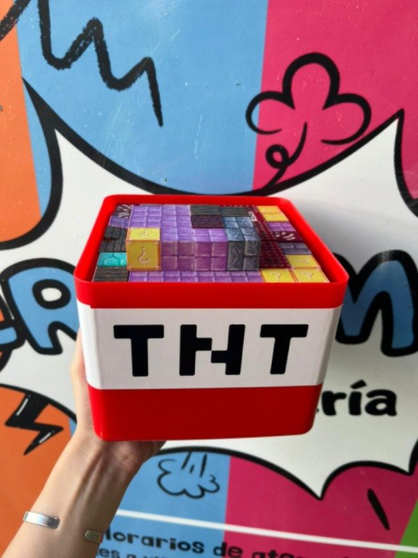 Producto - Cubos Magnéticos Minecraft x300 en caja con diseño: TNT