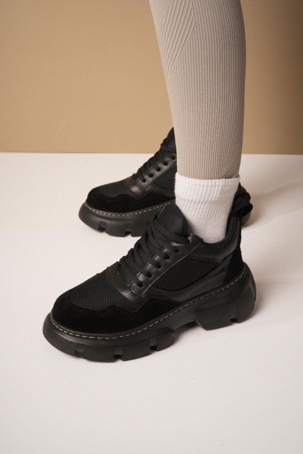 Producto - SALE JULIANA CUERO T39