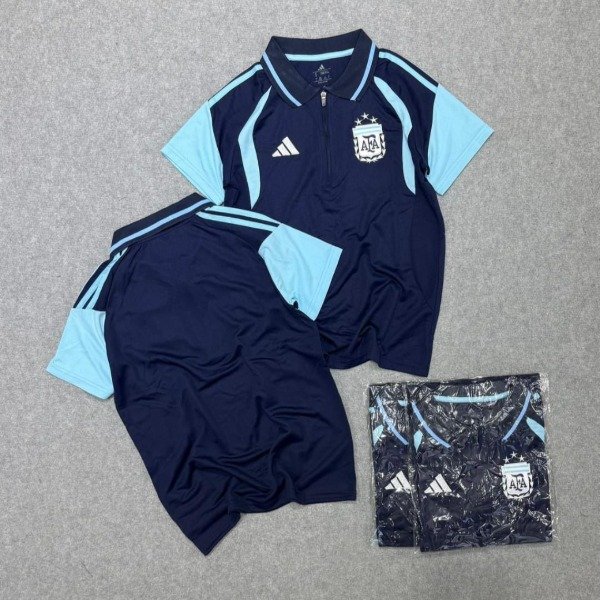 Producto - CHOMBA AFA AZUL 2026