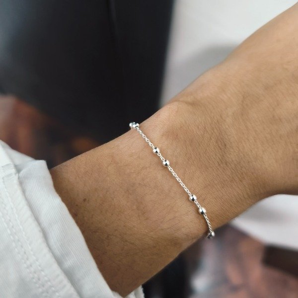Producto - Pulsera con pelotitas (#560)