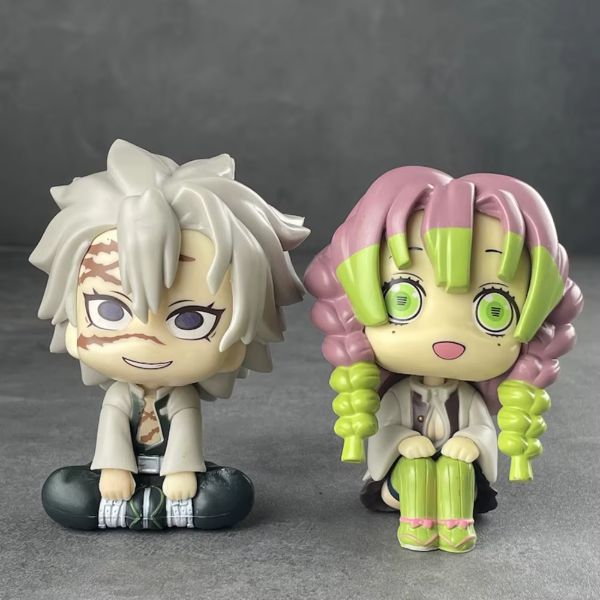 Producto - Figuras Sentadas Sanemi y Mitsuri - Demon Slayer (10cm)
